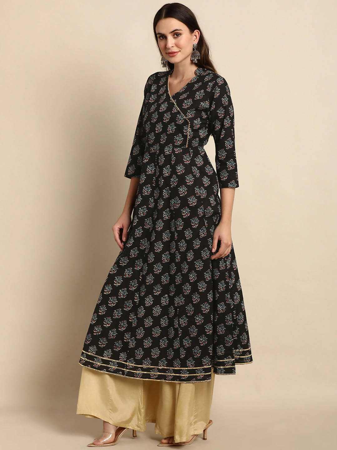 Janasya Women Black Ethnic Motif Printed Gotta Patti Anarkali Kurta