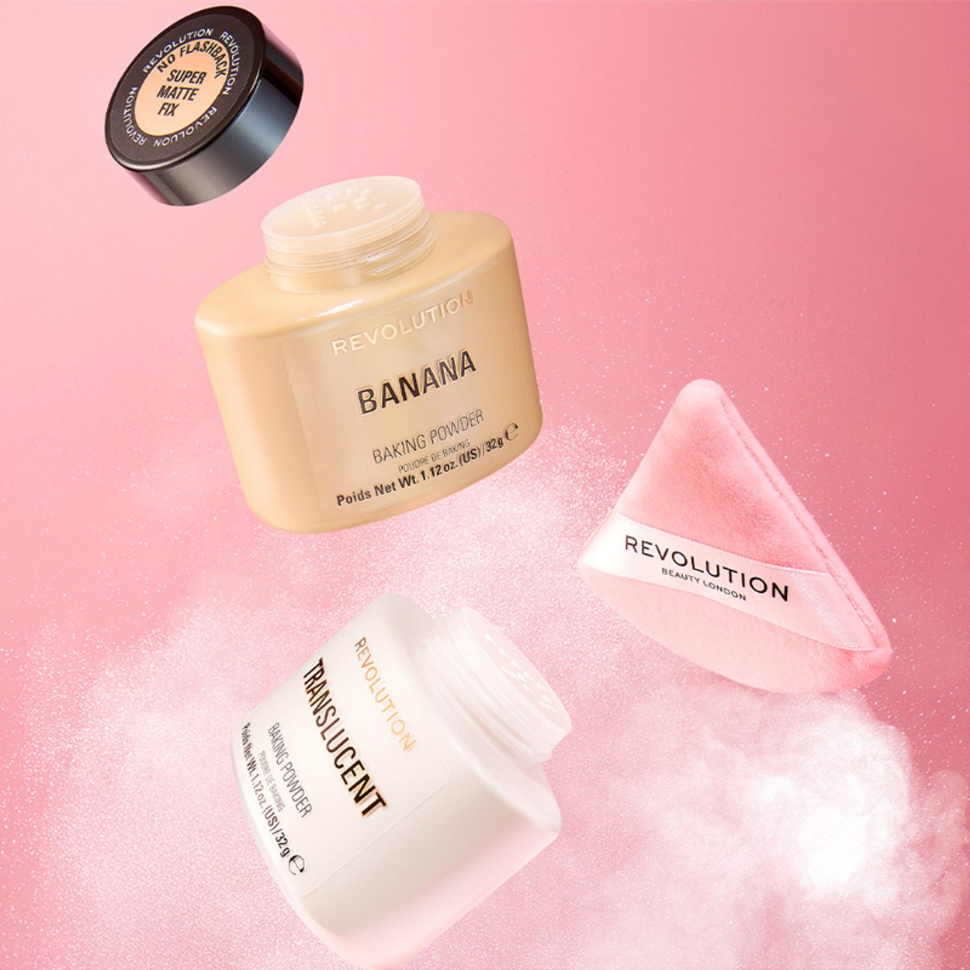 Makeup Revolution Loose Baking Powder - Banana