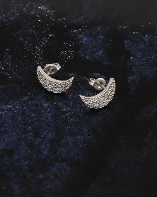 Gold-Polished Tasselled Heart Drop Earring For Women - Wahe Jewels Noz2Toz