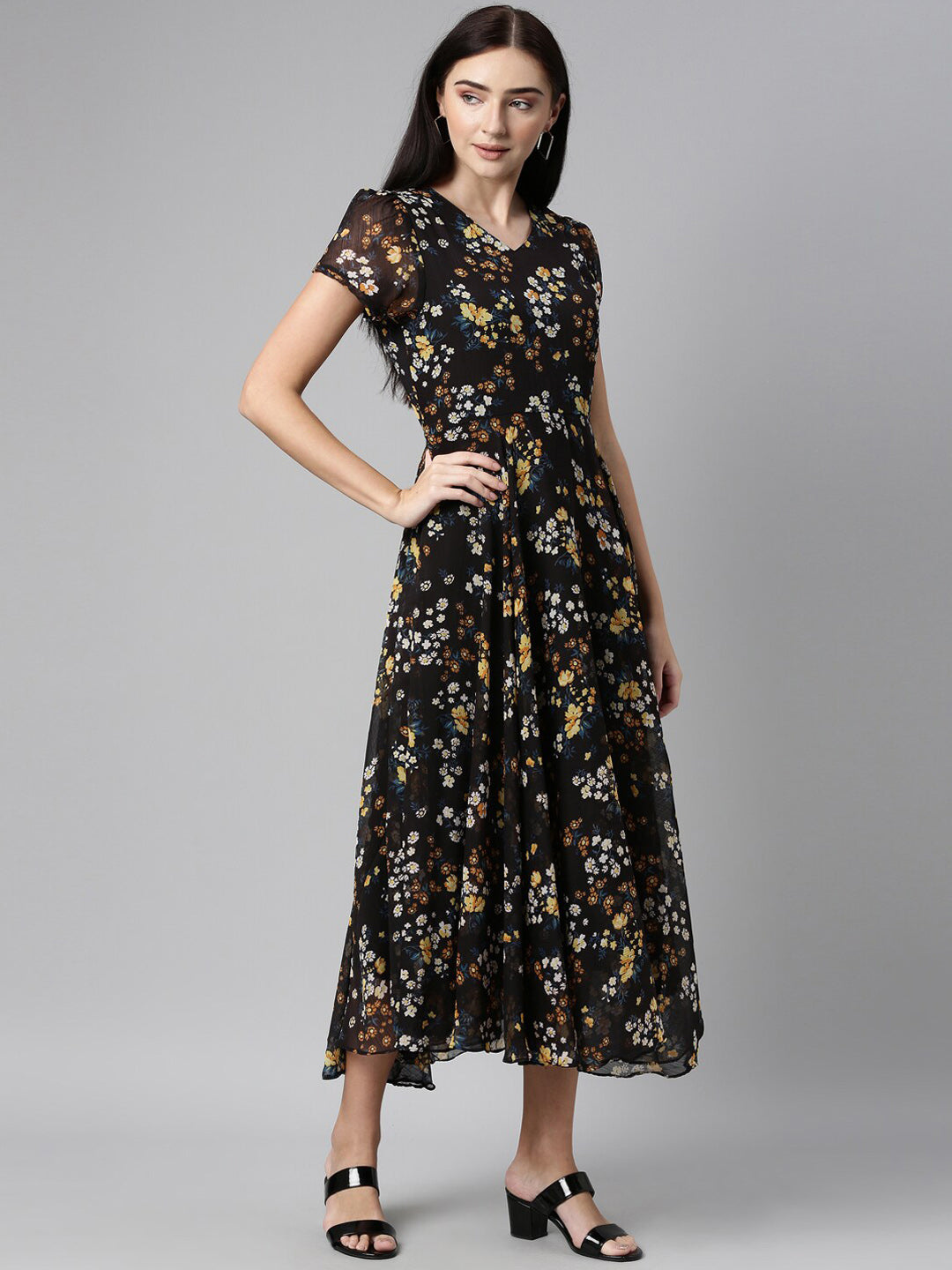 Souchii Women Black Floral Chiffon Maxi Dress 