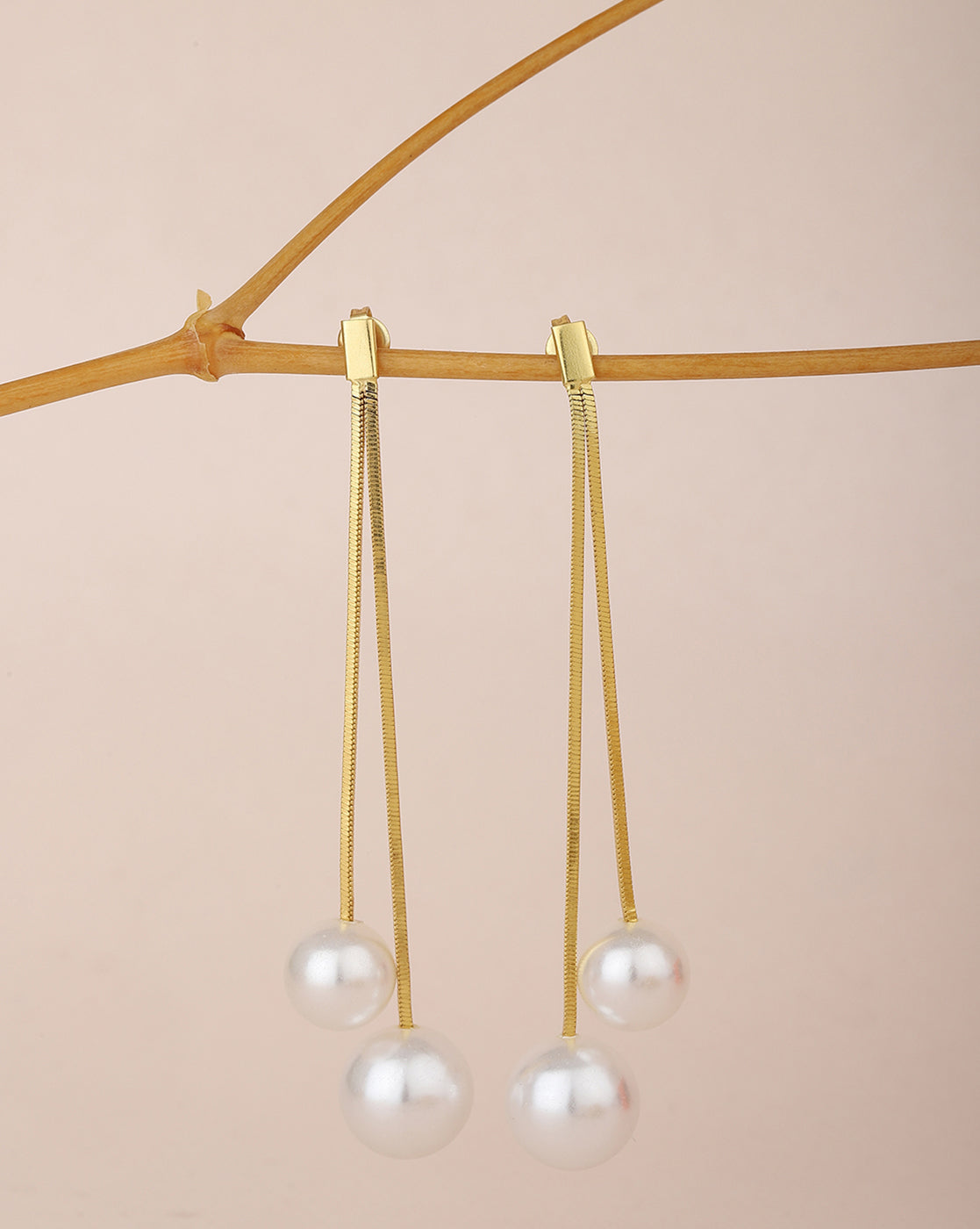 Gold-Polished Star Half Hoop Earring - Wahe Jewels Noz2Toz