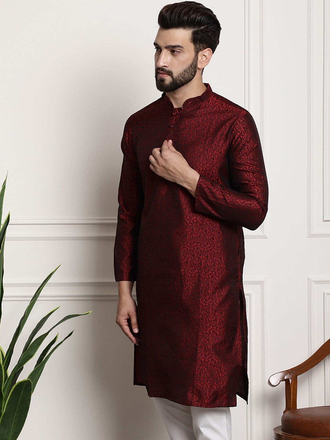 Sojanya Men Maroon Printed Straight Kurta 