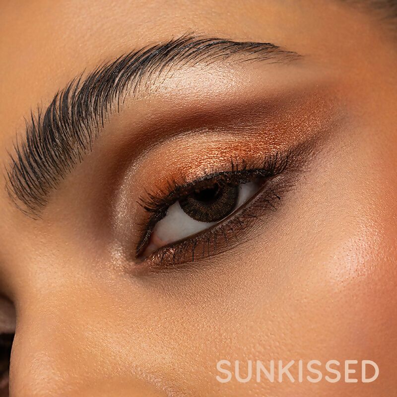 Kay Beauty By Katrina Kaif Multi Texture Eyeshadow Palette - Sunkissed 