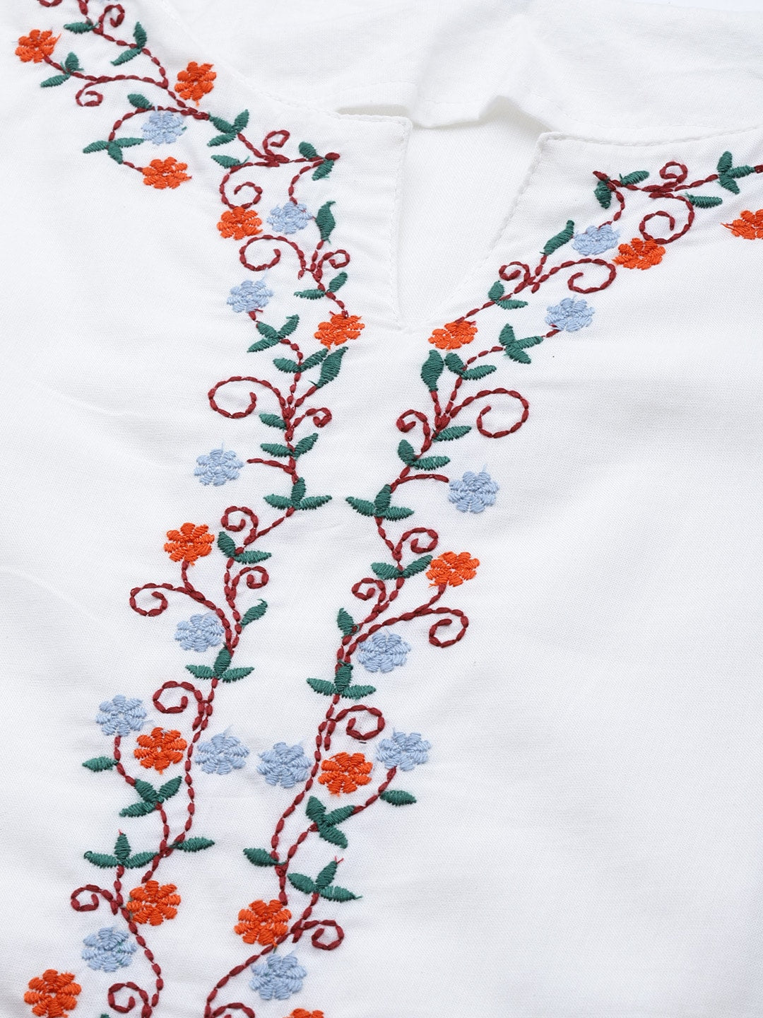 HERE&NOW Women White Cotton Straight Thread Work Kurta