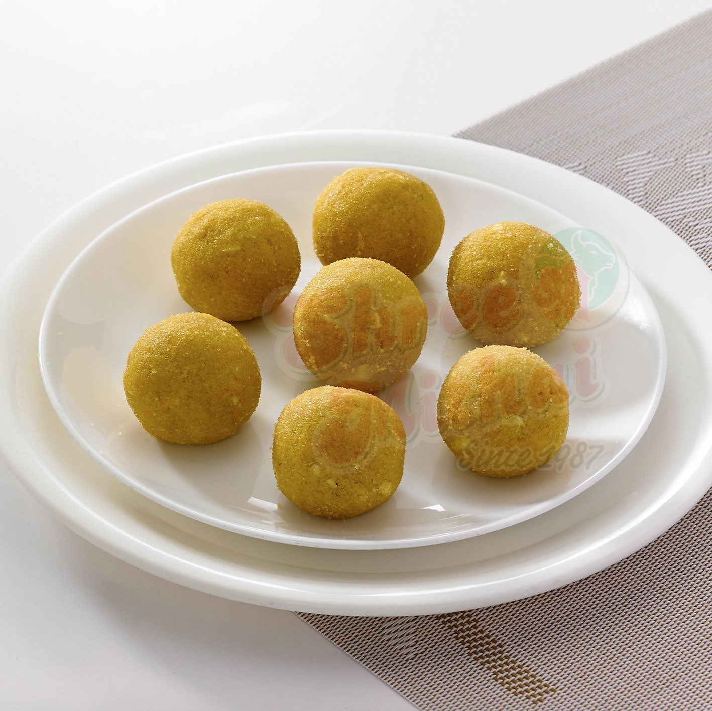 Shree Mithai Besan Ladoo 