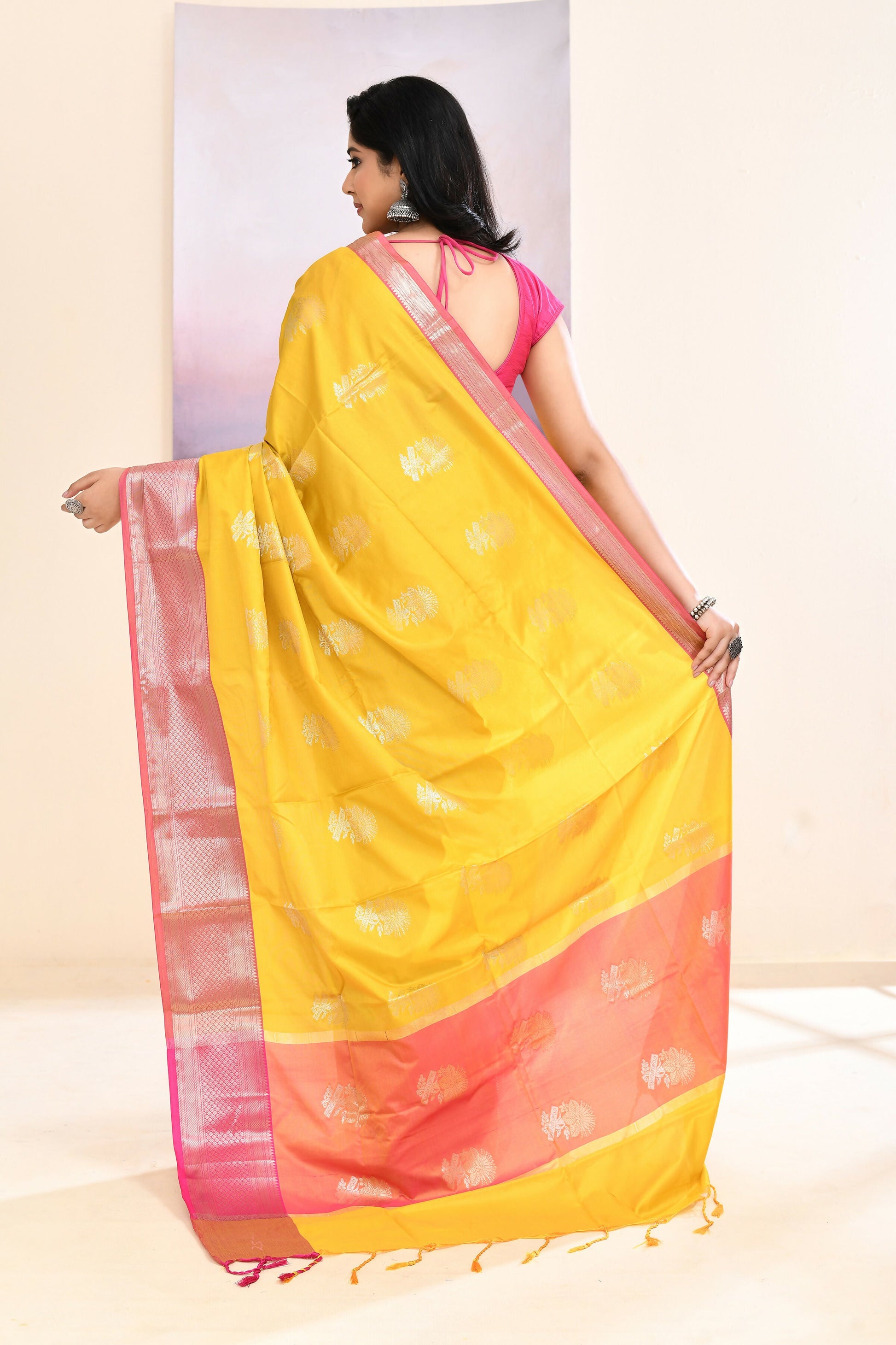 Piyari Fashion Women's Mustard Yellow Embellished Silk Saree