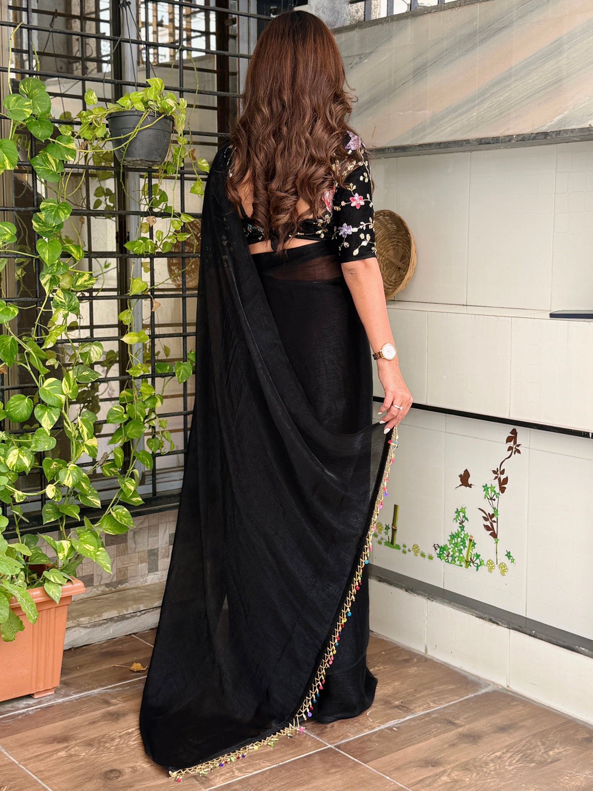Evanik Soft Fandy Chiffon Beads Embroidered Work Party Wear Saree With Blouse