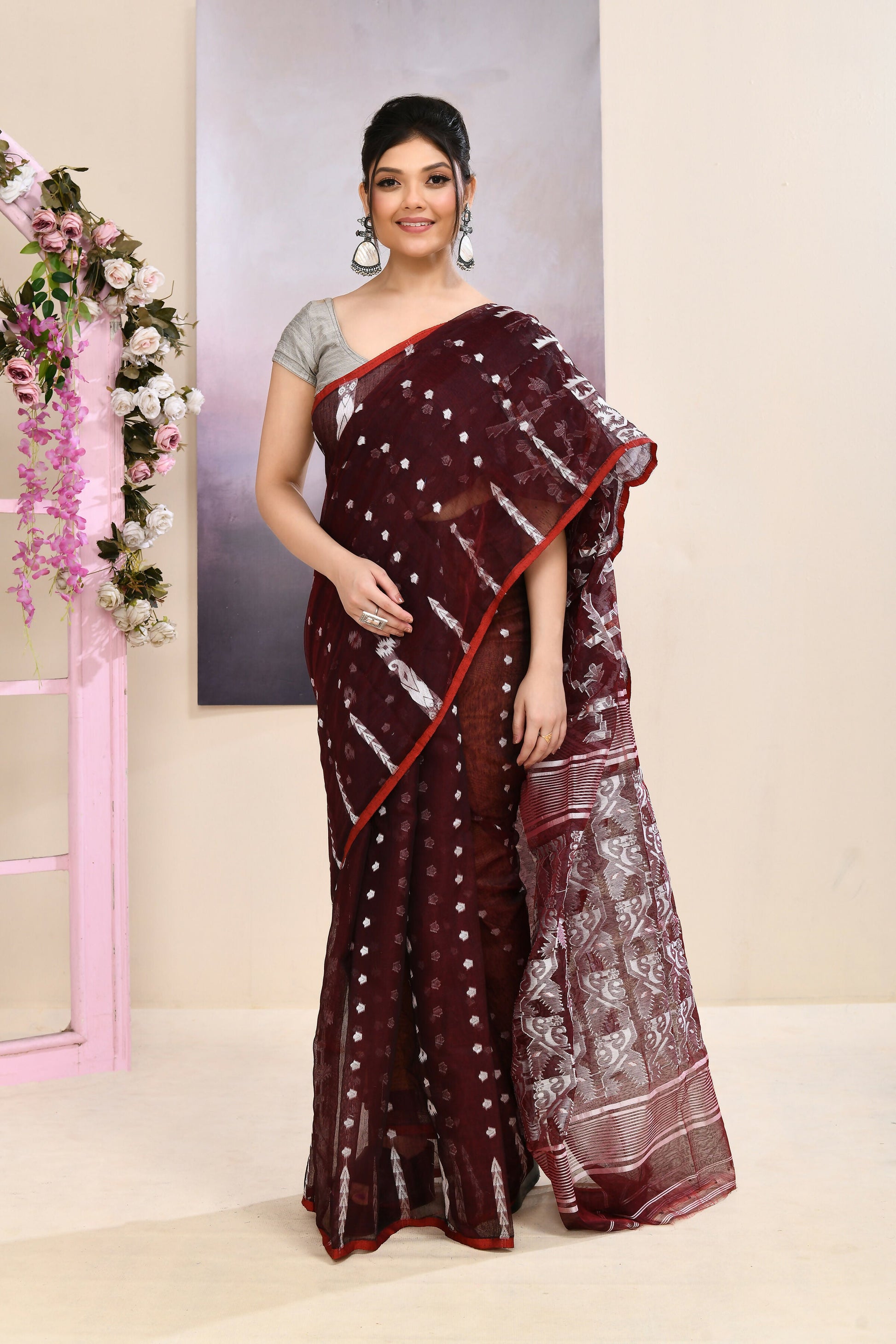 Piyari Fashion Women's Wine Embellished Cotton Blend Jamdani Saree