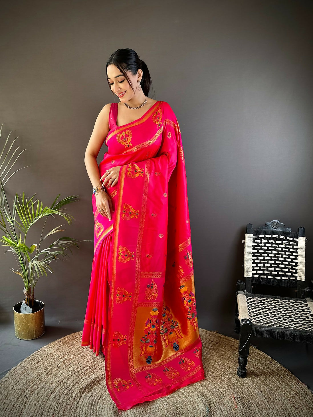 Joban Fashion Rani Pink Meenakari Weaving Paithani Sarees