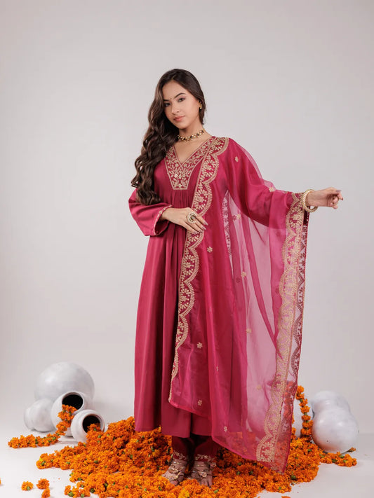 Yufta Hot Pink Silk Embroidered Kurta Dupatta Set