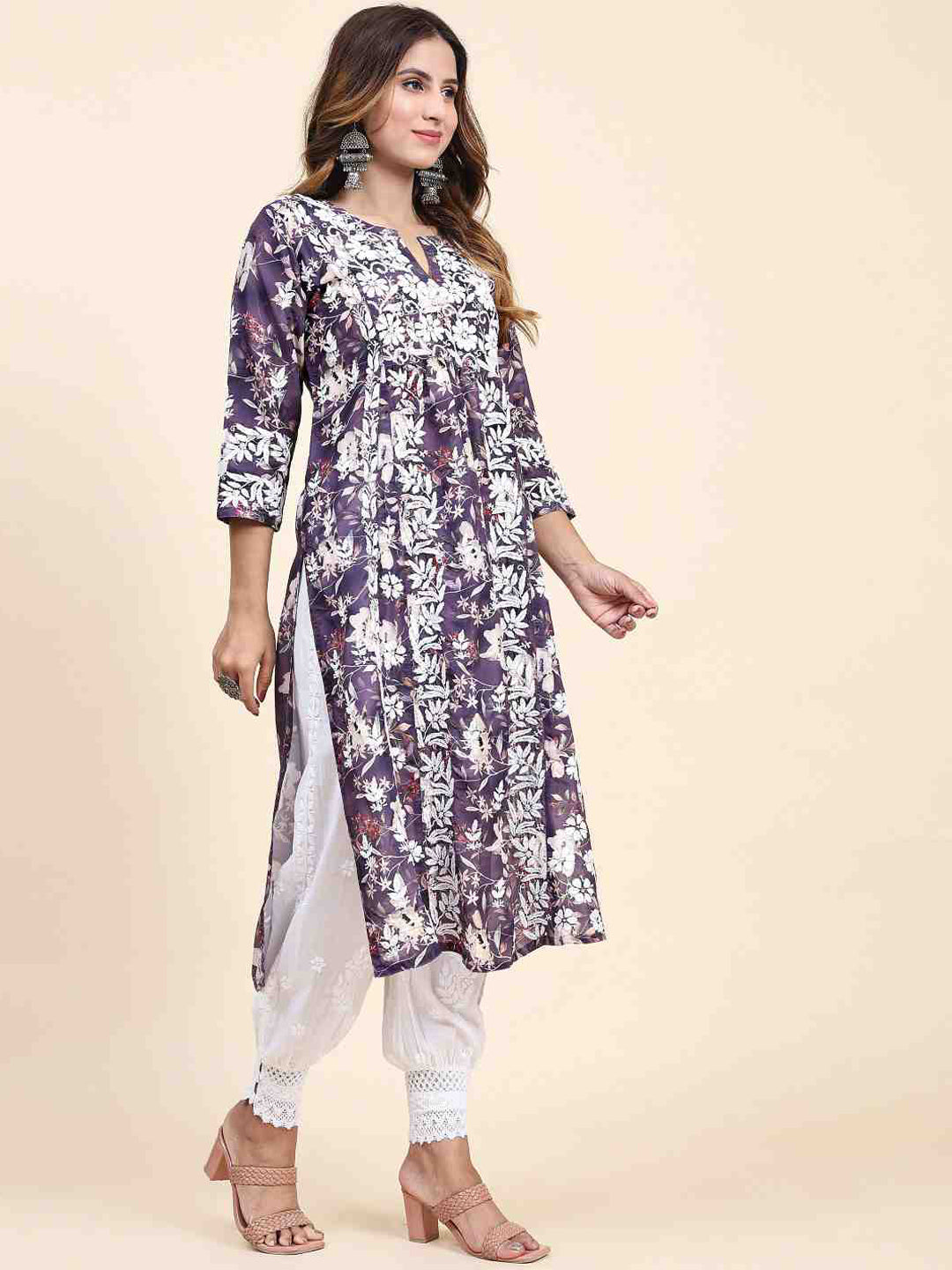 HOUSE OF KARI Floral Printed Chikankari Work Kurta 