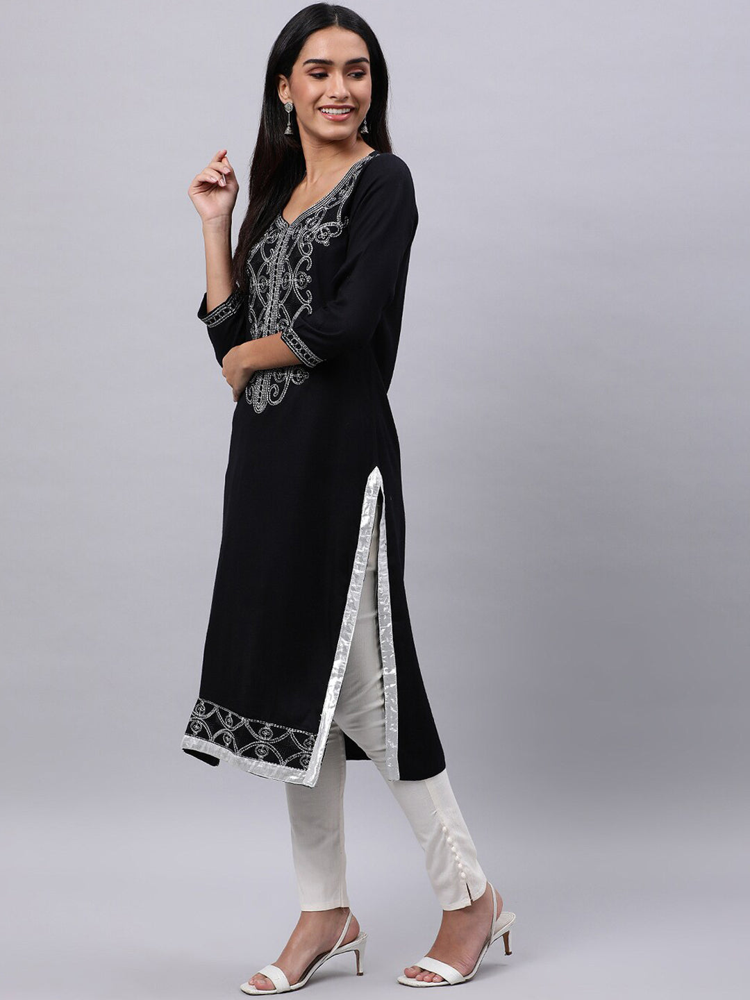 Souchii Women Black Ethnic Motifs Yoke Design Thread Work Kurta 