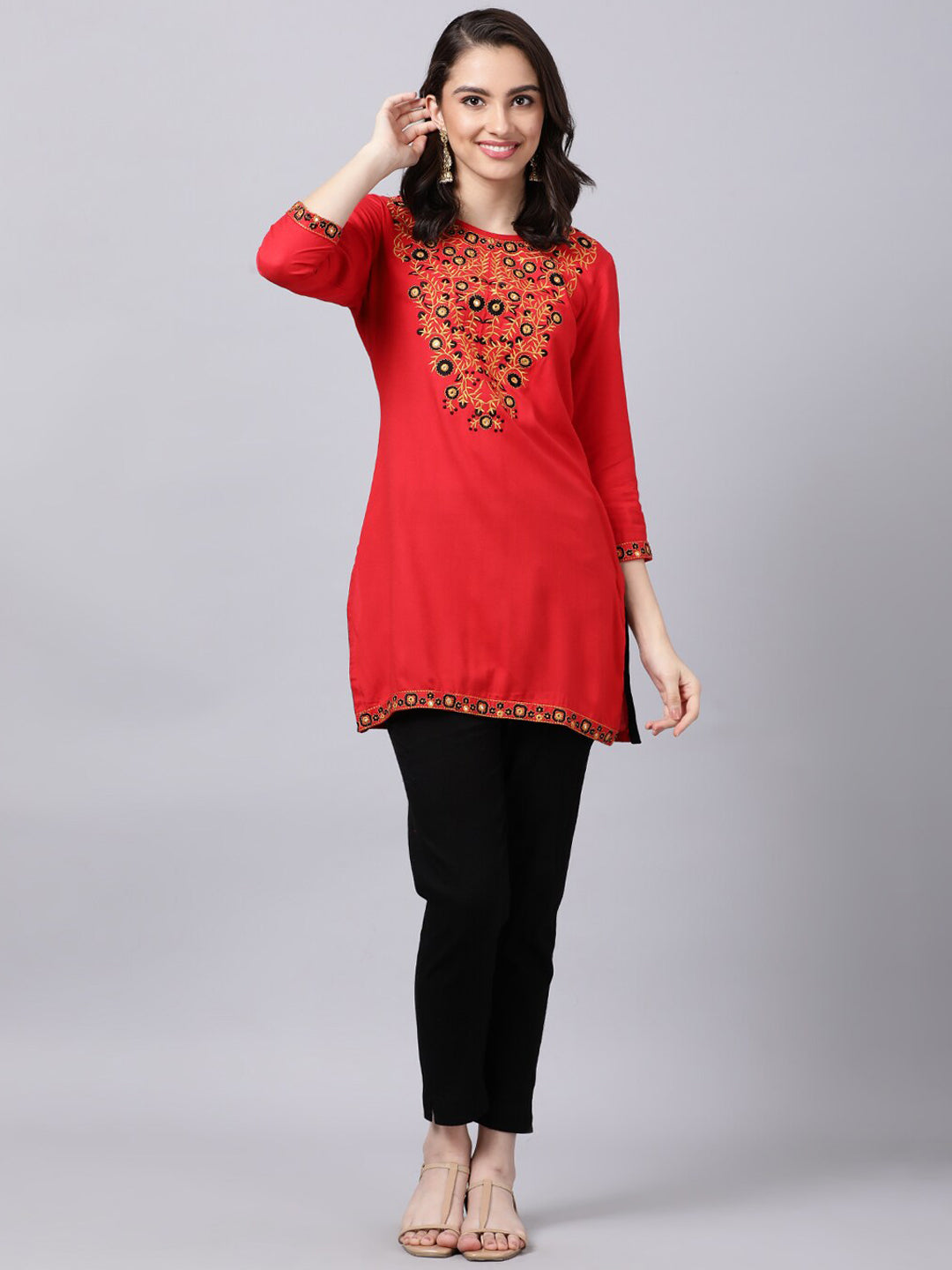 Souchii Women Red Yoke Design Thread Work Grandeur & Majestic Artwork Kurta 