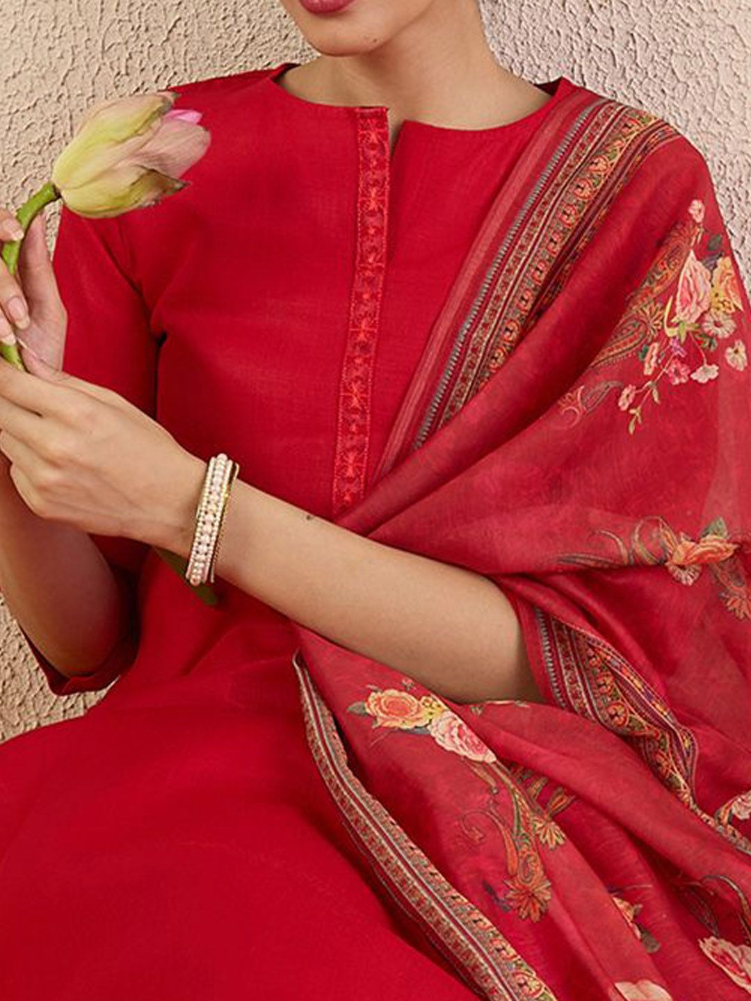 Indo Era Women Solid Kurta with Pyjama & Dupatta