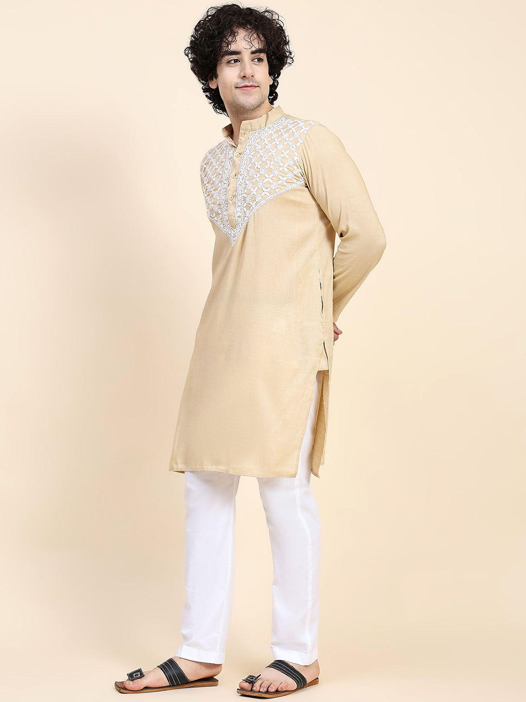 HOUSE OF KARI Ethnic Motifs Yoke Design Mandarin Collar Chikankari Pure Cotton Kurta 