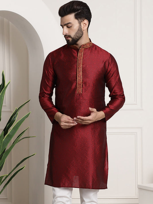Sojanya Men Red Embroidered Straight Kurta 