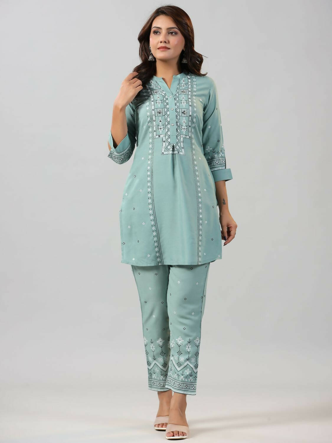 Juniper Women Sage Green Rayon Staple printed Kurta and Pants Set