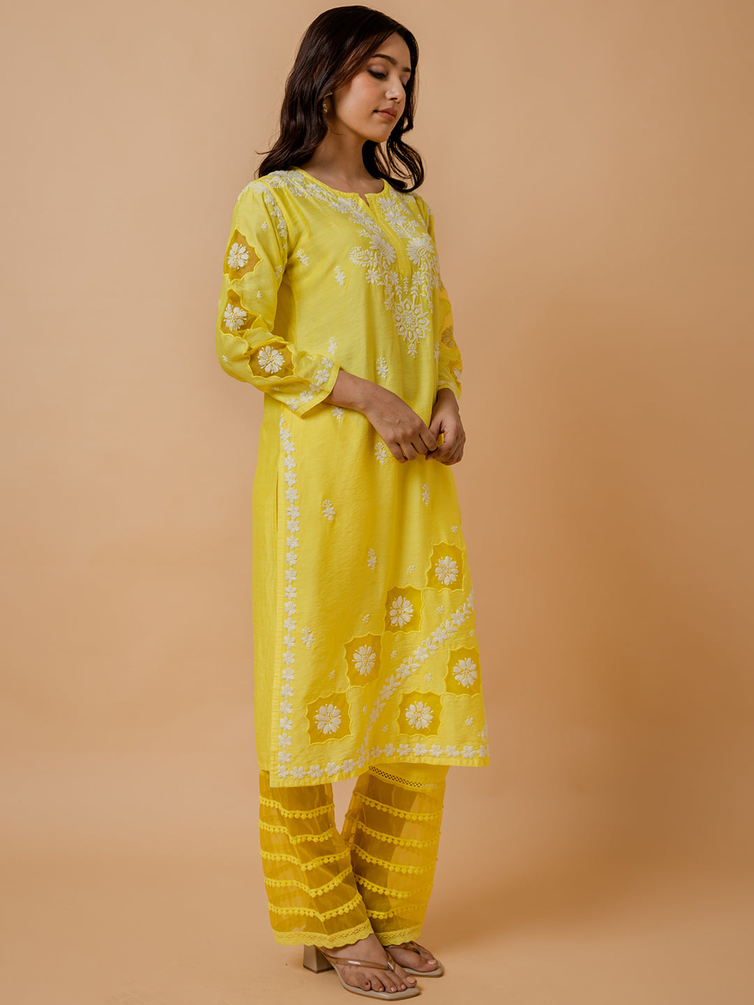 HOUSE OF KARI Ethnic Motifs Embroidered Round Neck Chikankari Chanderi Silk Kurta 