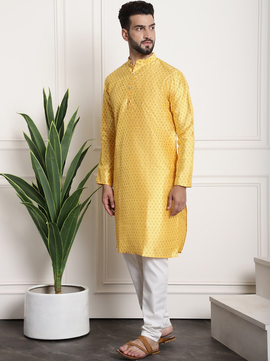 Sojanya Ethnic Motifs Printed Regular Kurta & Pyjamas With Nehru Jacket 