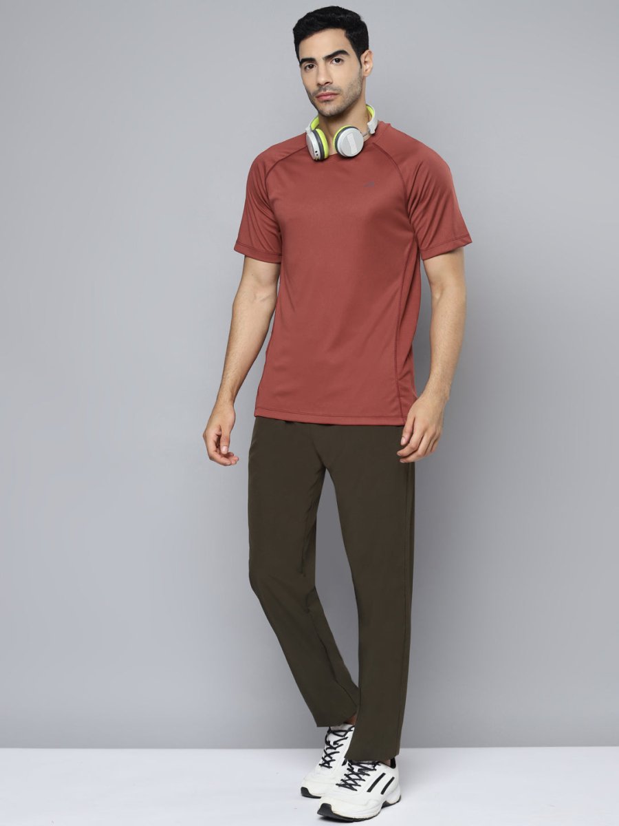 Alcis Men Rust Slim Fit T-shirt 