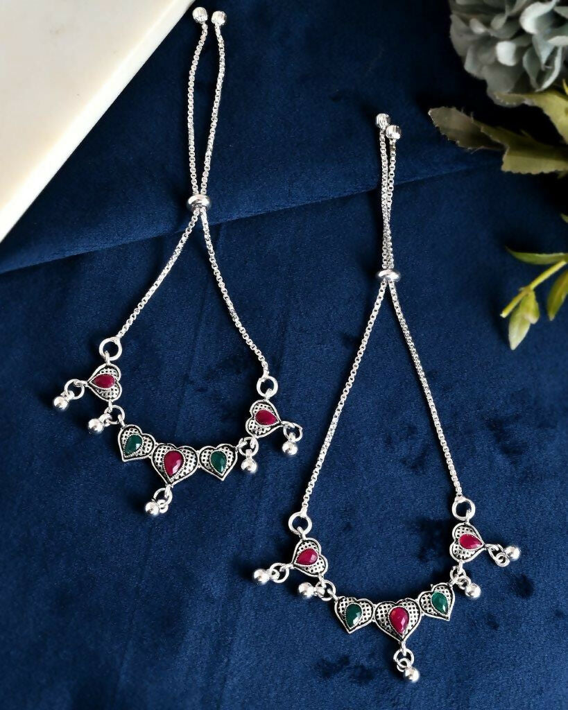 VOJ Set of 2 Traditional Heart Shaped Designer Anklet 