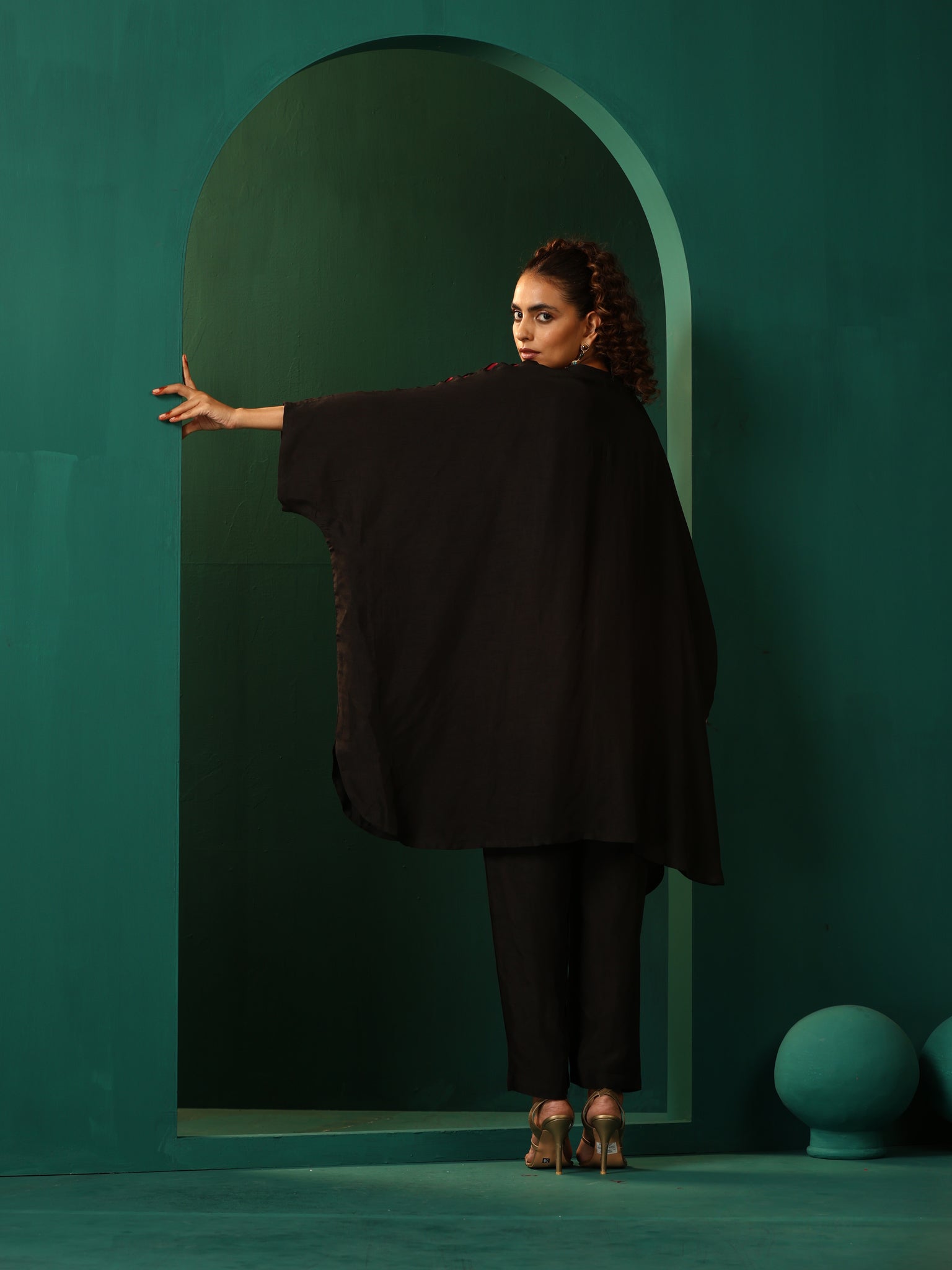 trueBrowns Black Silk Kaftan Pant Set 