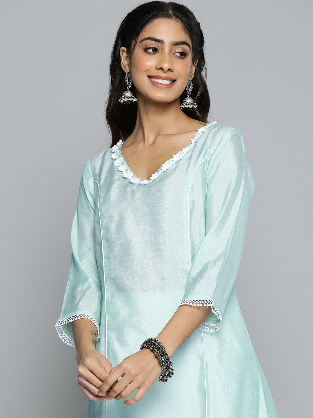 HERE&NOW Women Solid Panelled A-Line Kurta with Trousers
