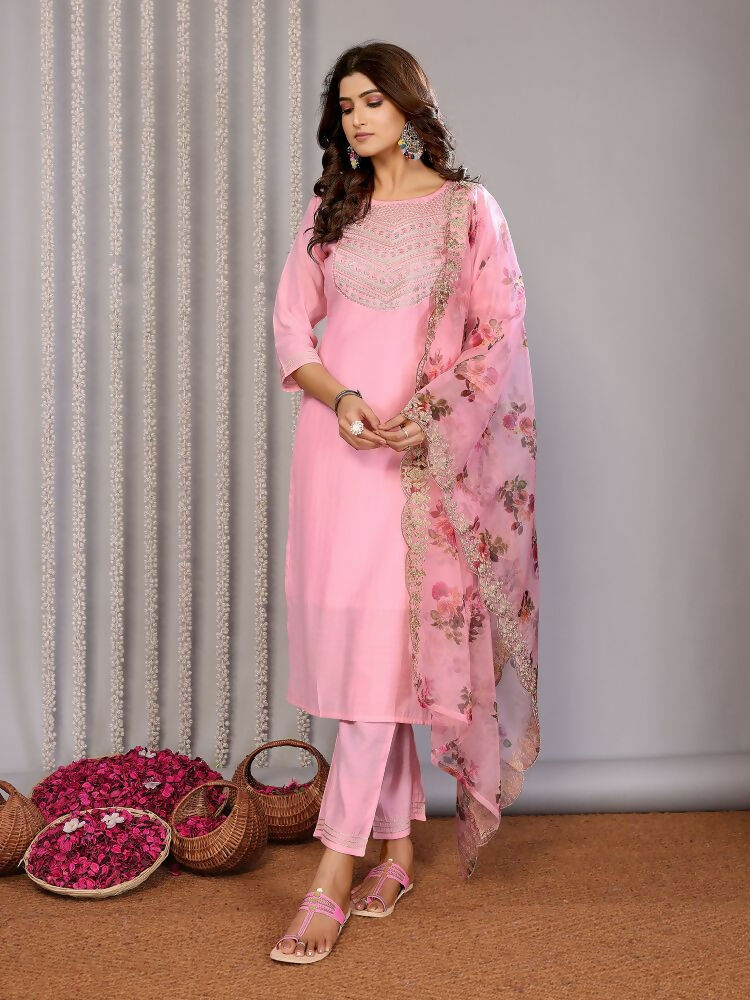 Joban Fashion Women Light Pink Roman Embroidery Stitched Kurta Set