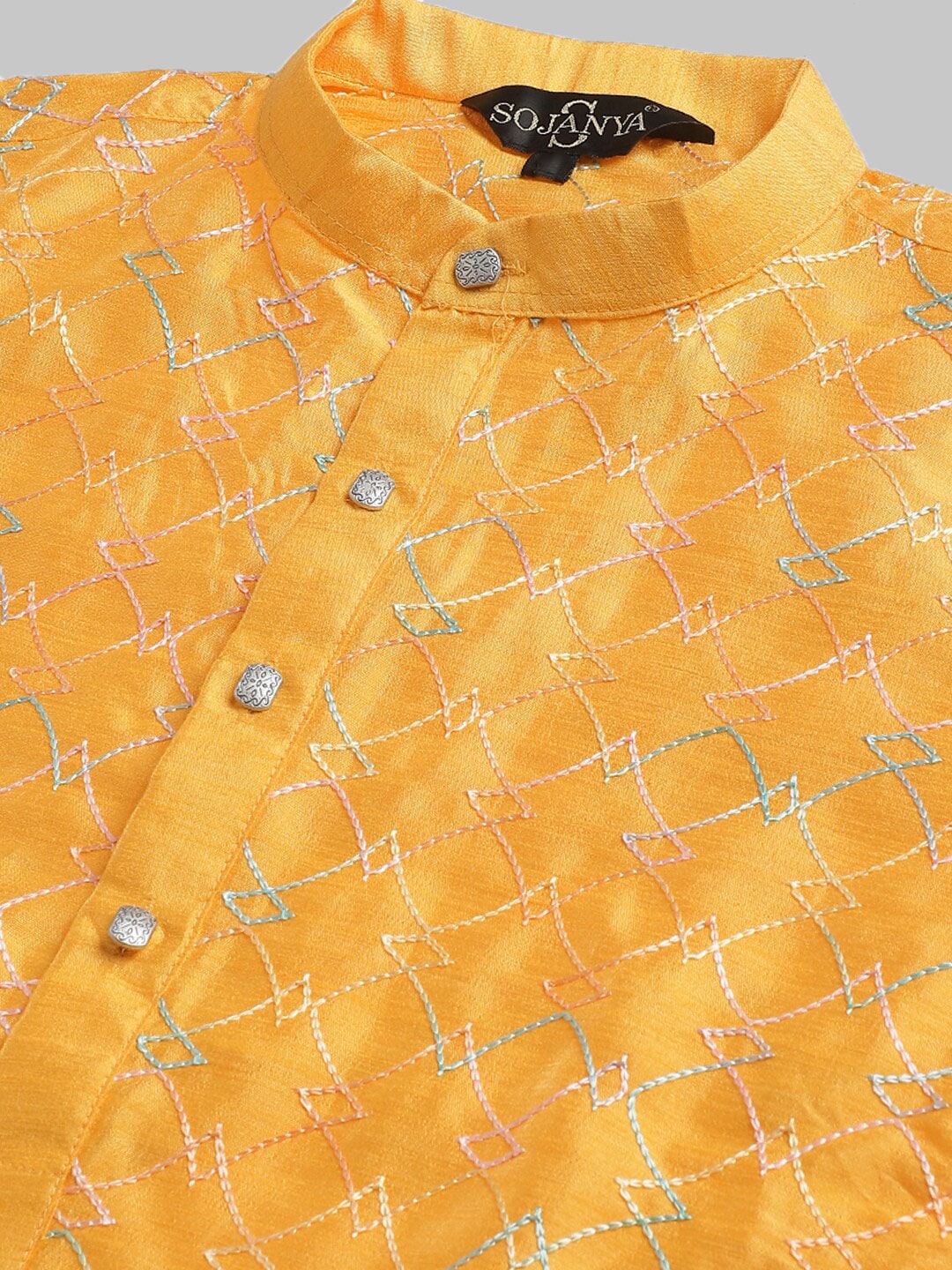 Sojanya Geometric Embroidered Thread Work Cotton Silk Kurta 