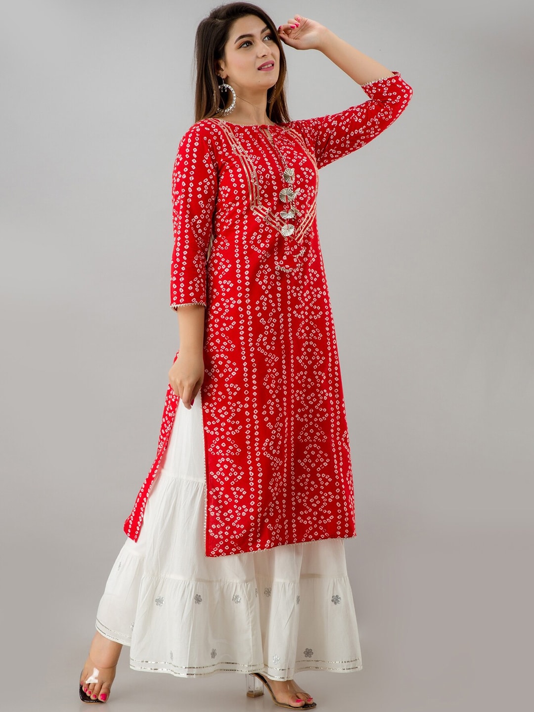 HERE&NOW Red & White Bandhani Printed Gotta Patti Straight Kurta