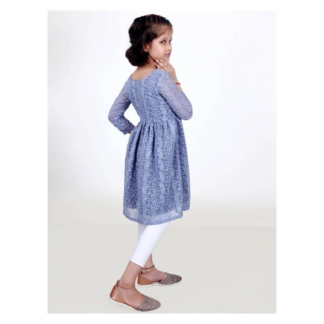 Akarshan viscose Lukhnowi Chikankari Anarkali kurta with Leggings - Grey 