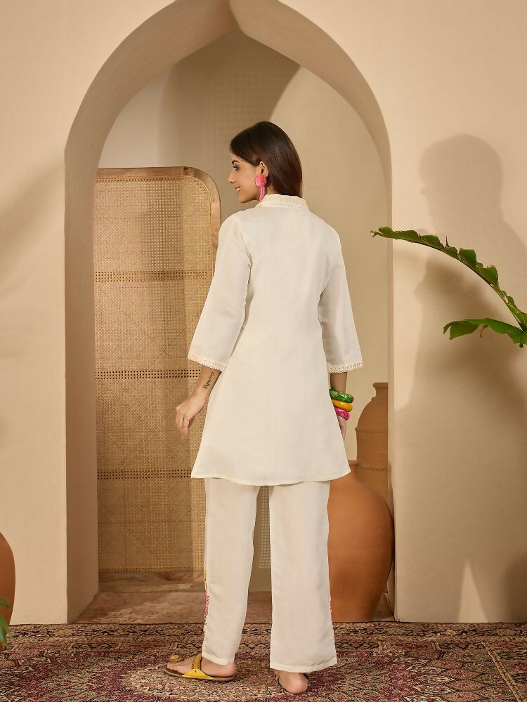 Joban Fashion Women Cream Roman Silk Embroidered Stitched Kurta Set