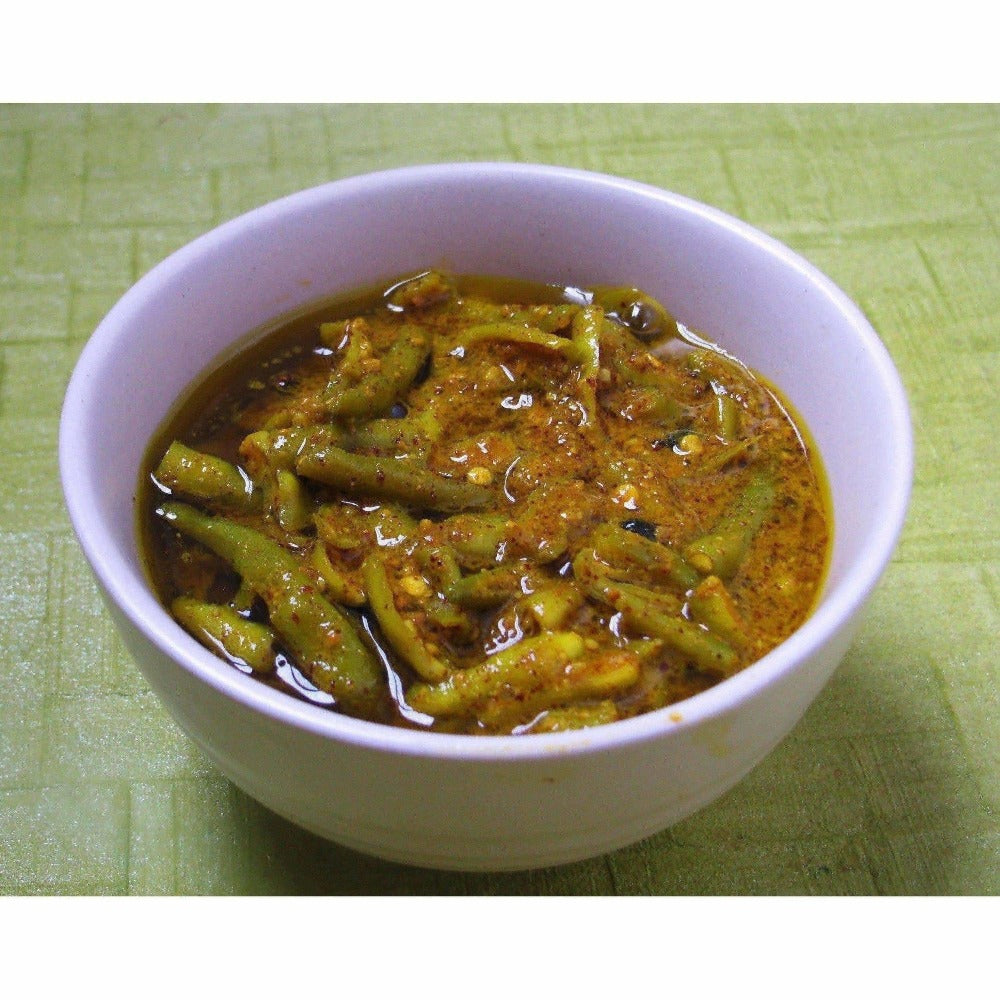 Vellanki Foods - Green Chilli Pickle / Hari Mirch Ka Achaar 