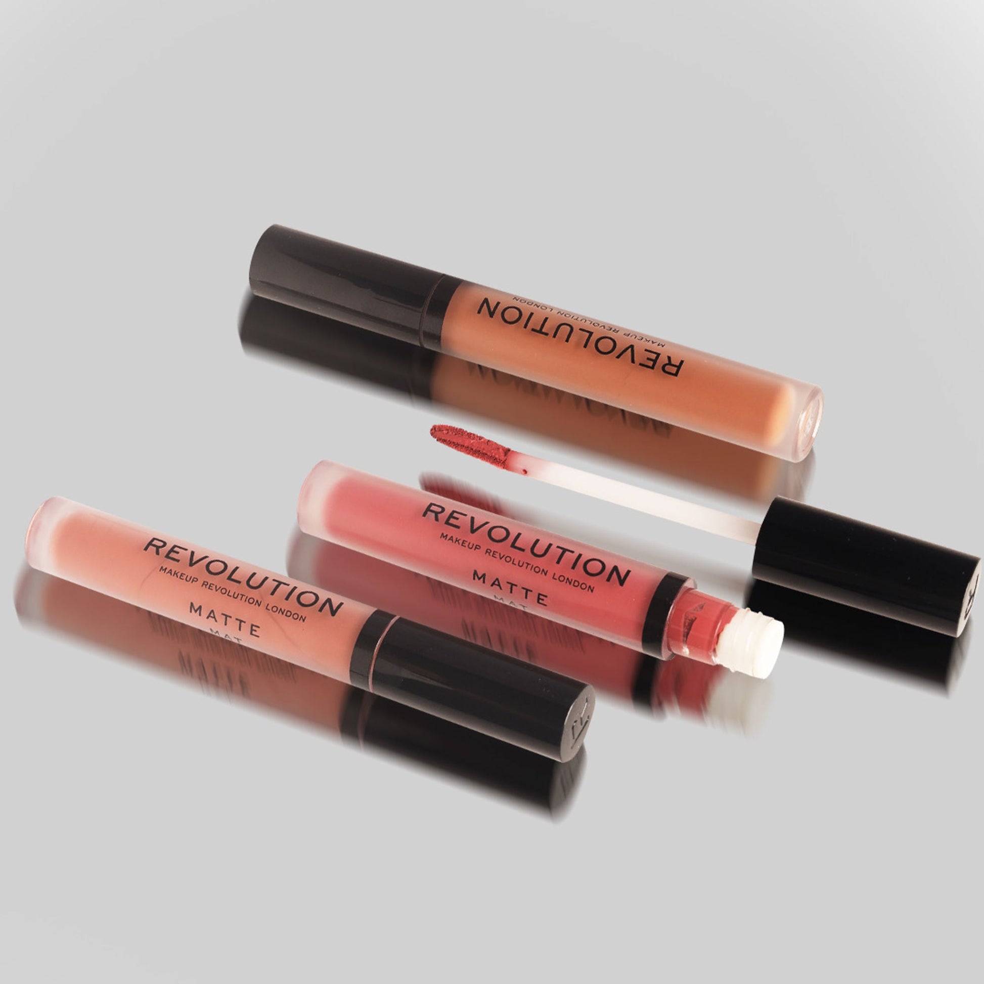 Makeup Revolution White Wedding Matte Lipstick - 114 Matte