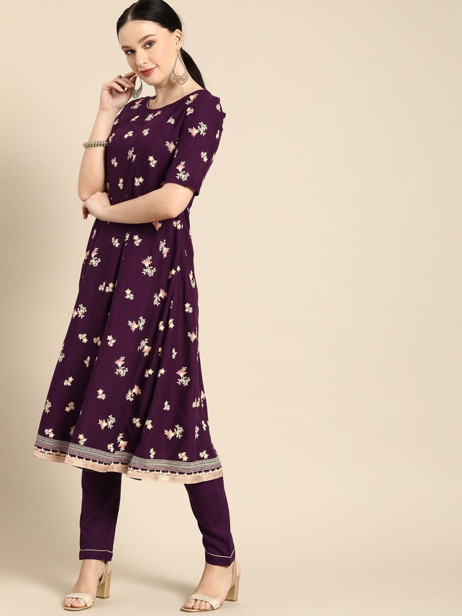 All About You Women Purple Floral Print Regular Kurta with Trousers