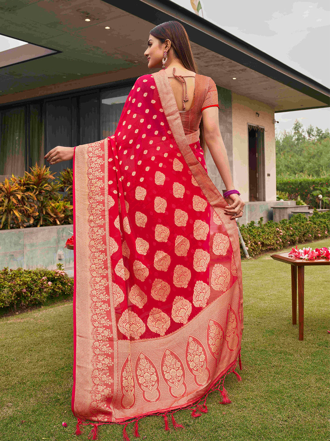 Tikhi Imli Pink Ethnic Motifs Woven Design Zari Grab2Buy 