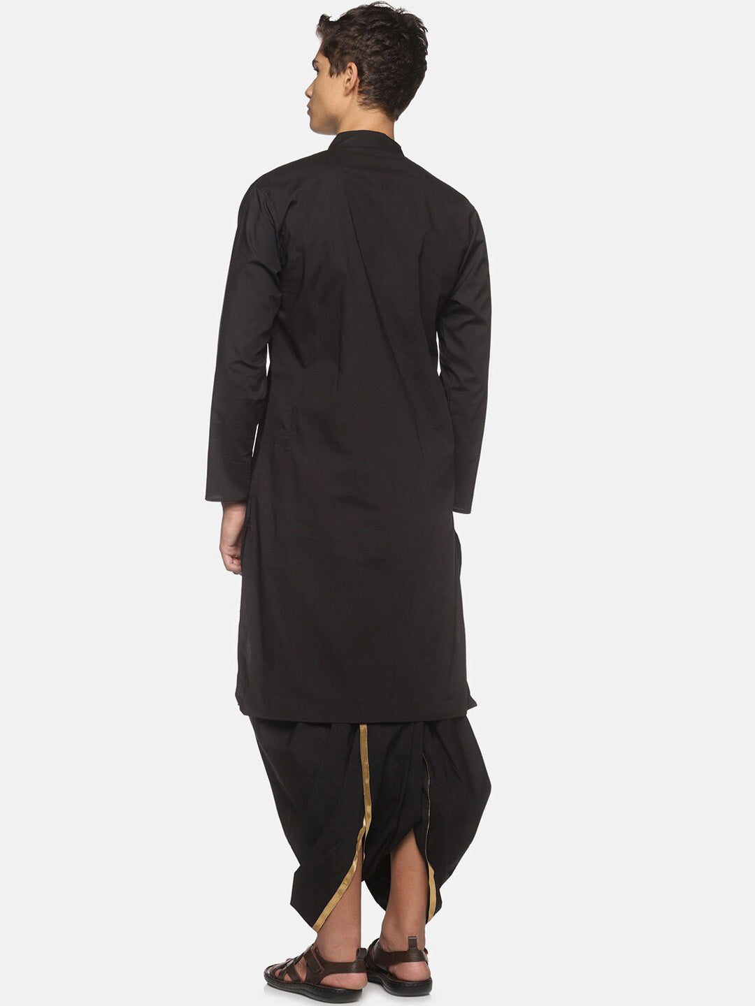 Sethukrishna Men Black Pure Cotton Kurta with Dhoti Pants