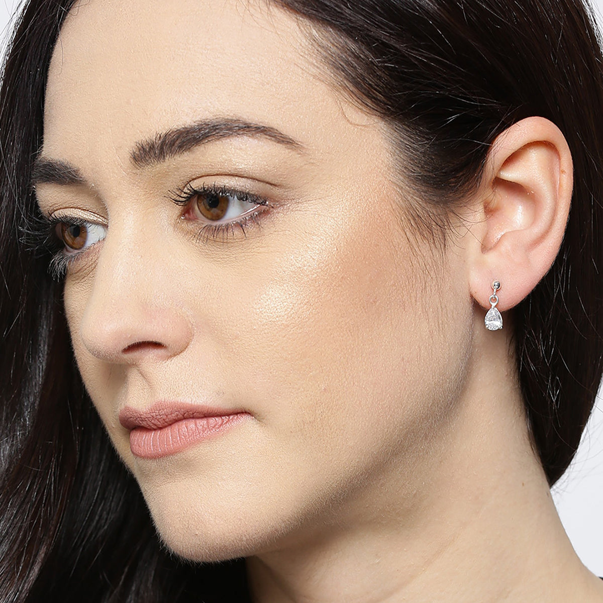 Gold-Polished Dangling Heart Drop Earring For Women - Wahe Jewels Noz2Toz