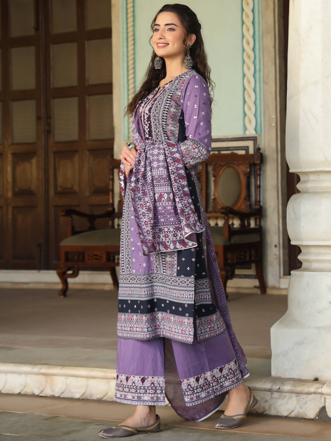 Juniper Women's Lavender Cambric Geometric Printed Mix And Match Kurta Palazzo And Dupatta Set