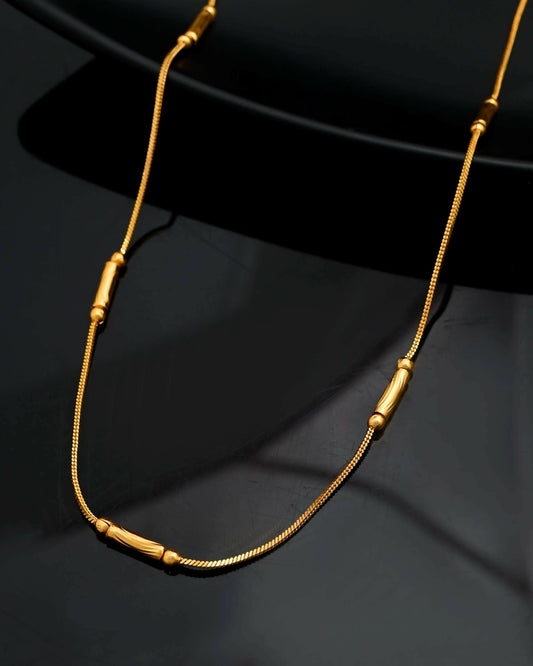 VOJ Gold-Polished Designer Chain With Gold Pipe 