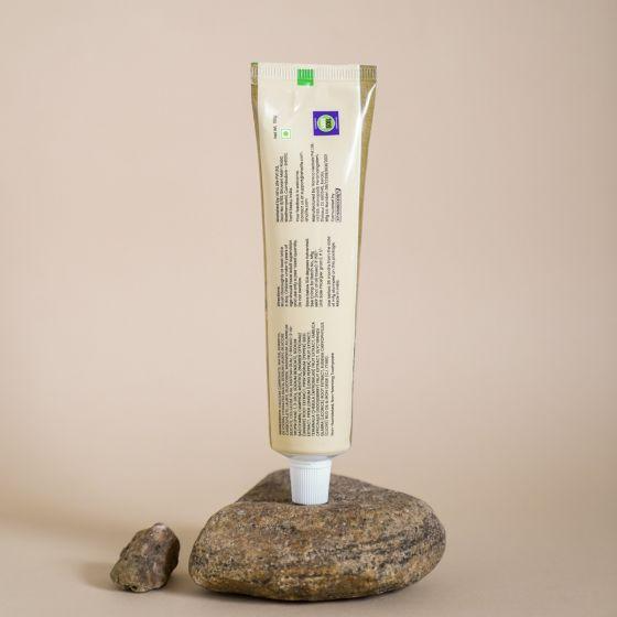 Isha Life Herbal Toothpaste 