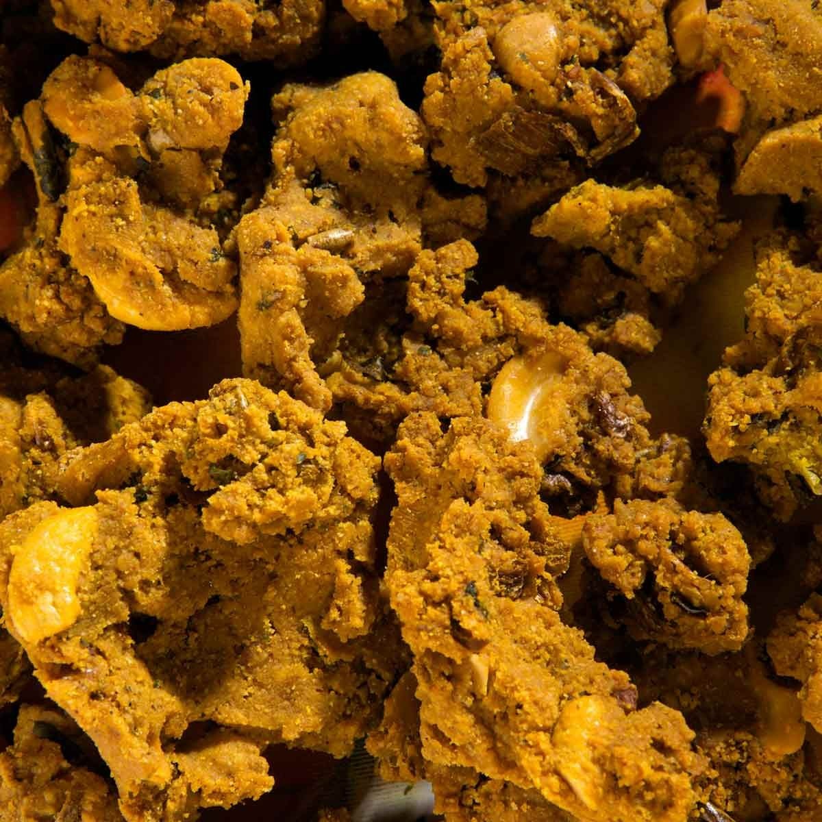 Dadu's - Kaju Pakoda 