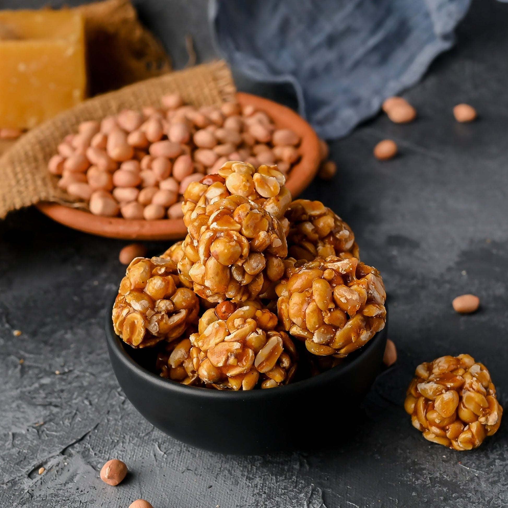 Vellanki Foods - Groundnut Laddu / Chikki Vundalu 