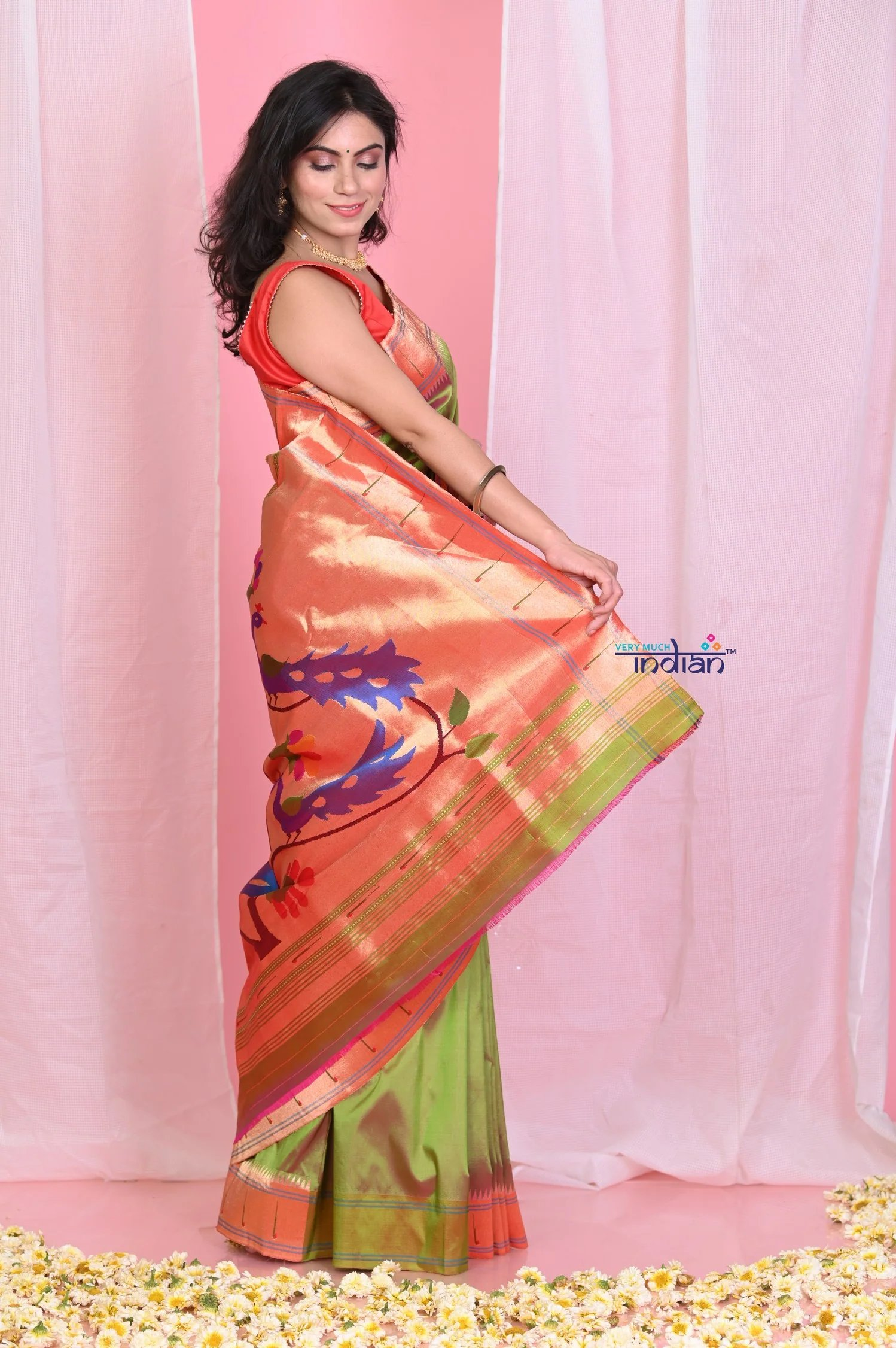 Very Much Indian Dual Tone Olive Green Pink Muniya Border Paithani Pure Silk With Peacocks Pallu - Grab2buy