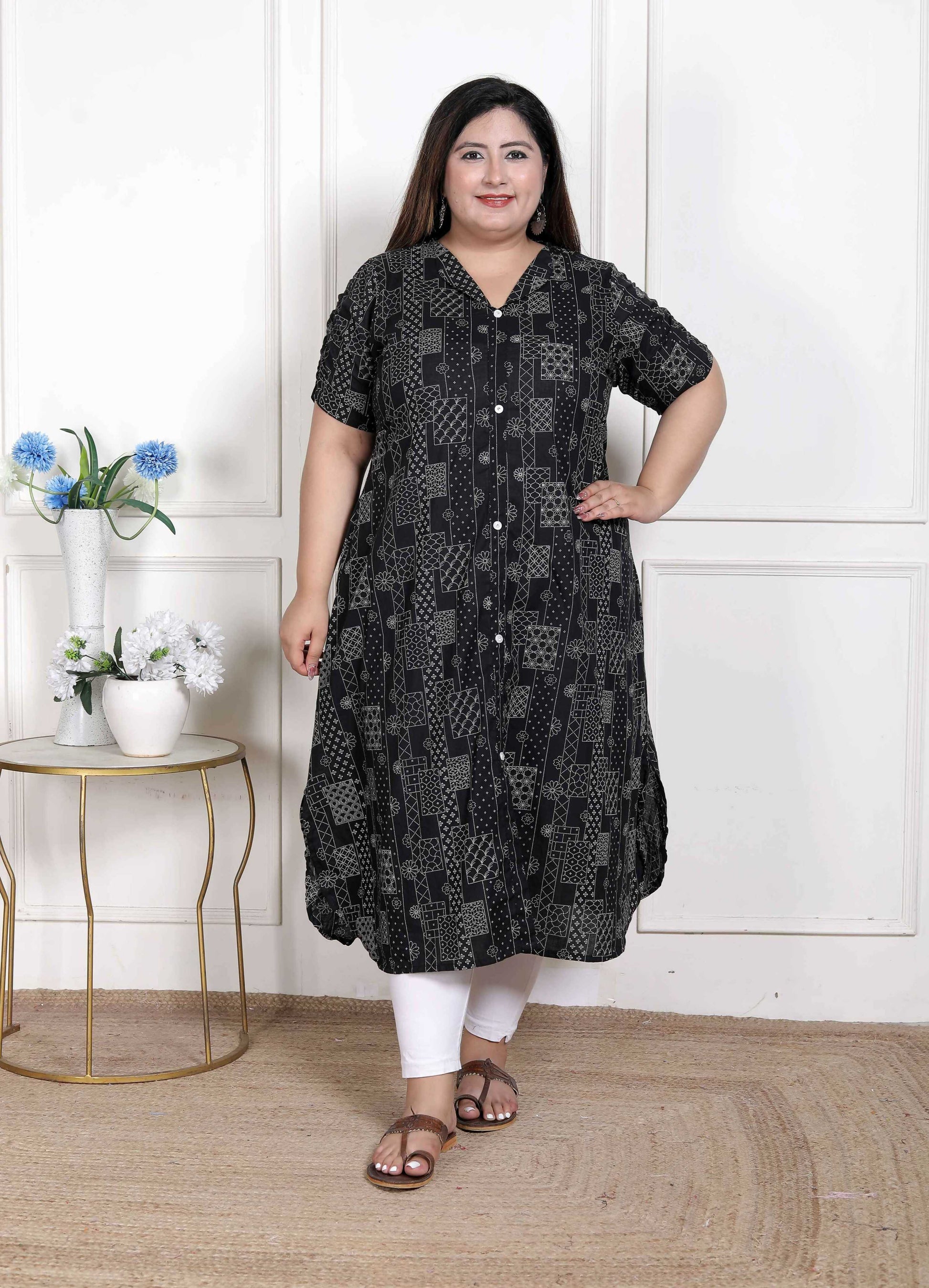 Miravan Women's Plus Size Pure Cotton Black Floral Printed Front Button A-Line Kurta 