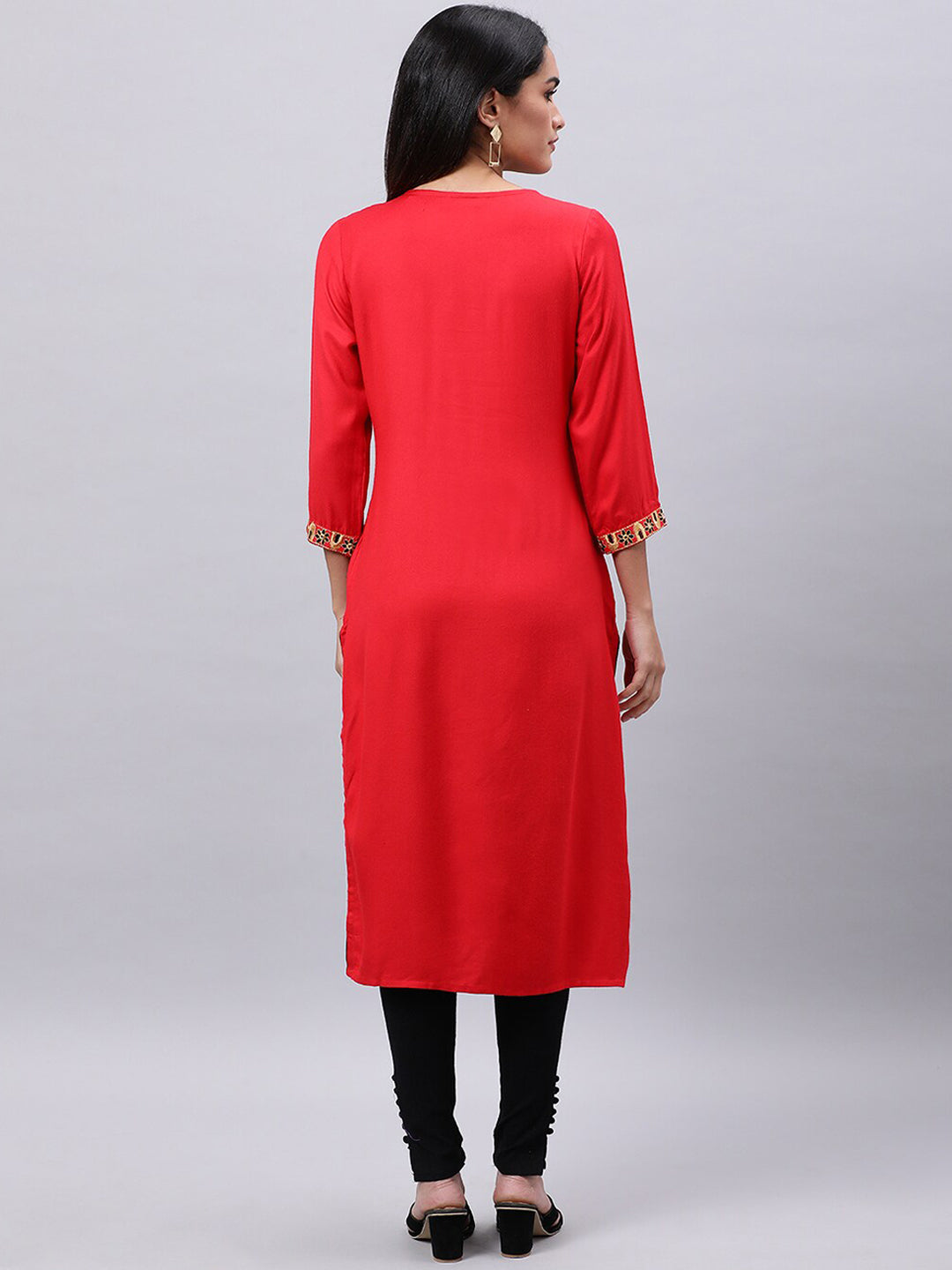 Souchii Women Ethnic Motifs Yoke Design Mirror Work Kurta