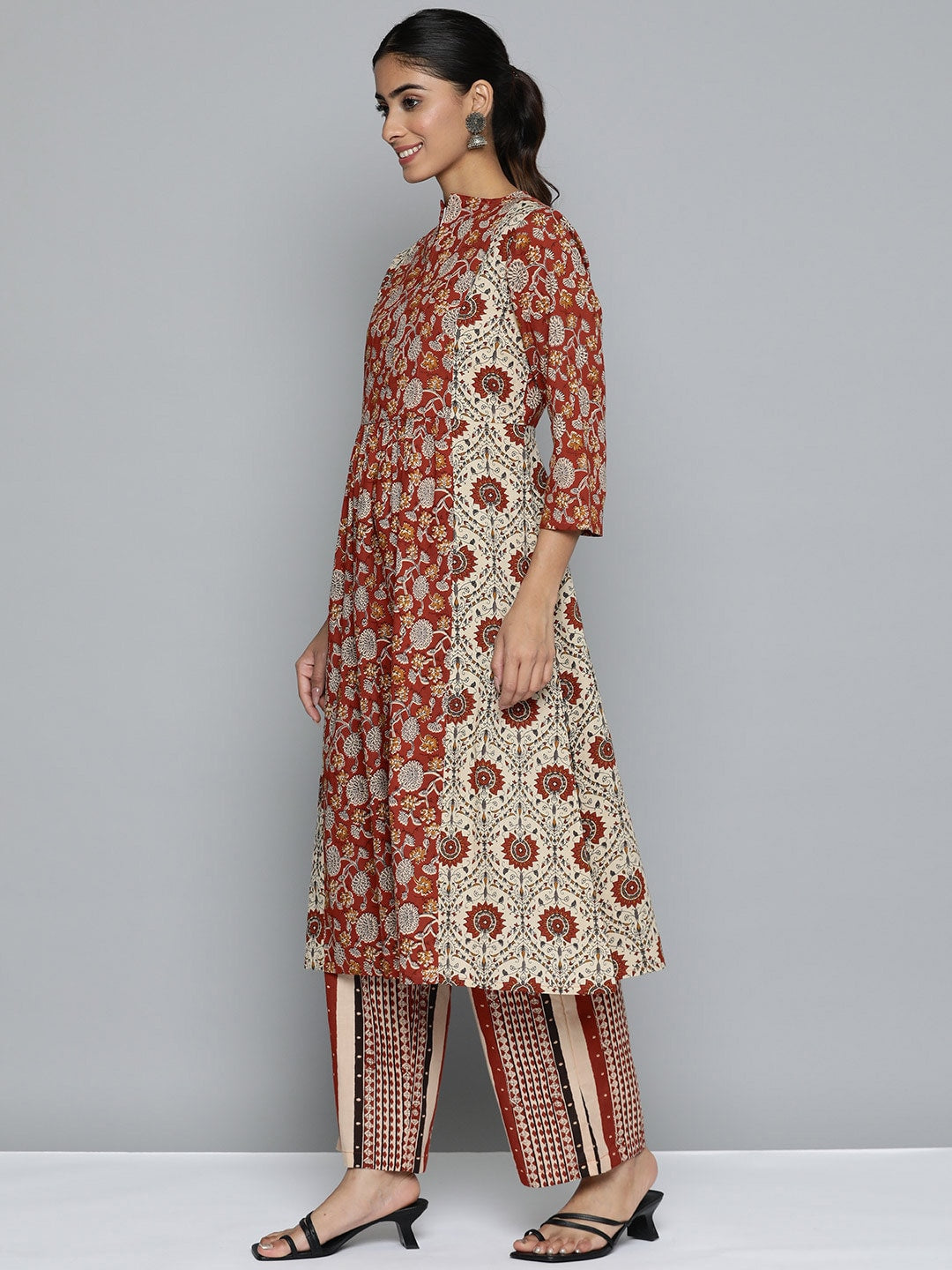 HERE&NOW Women Ethnic Motifs Printed Regular Pure Cotton Kurta Set