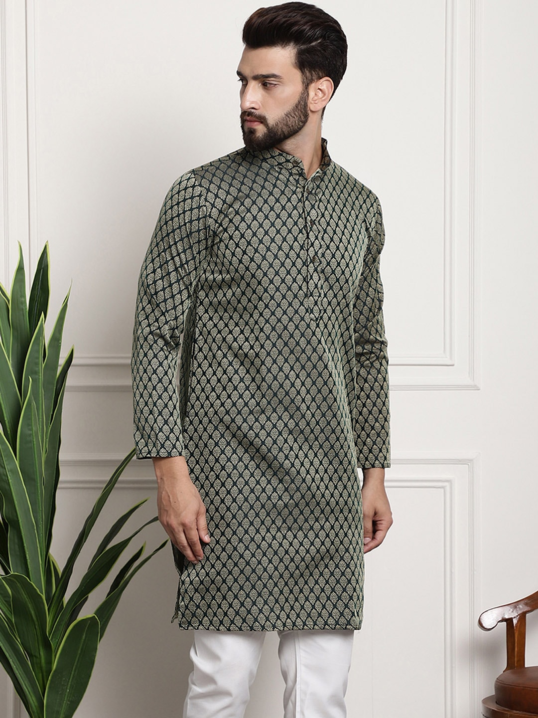Sojanya Band Collar Ethnic Motifs Woven Design Kurta 