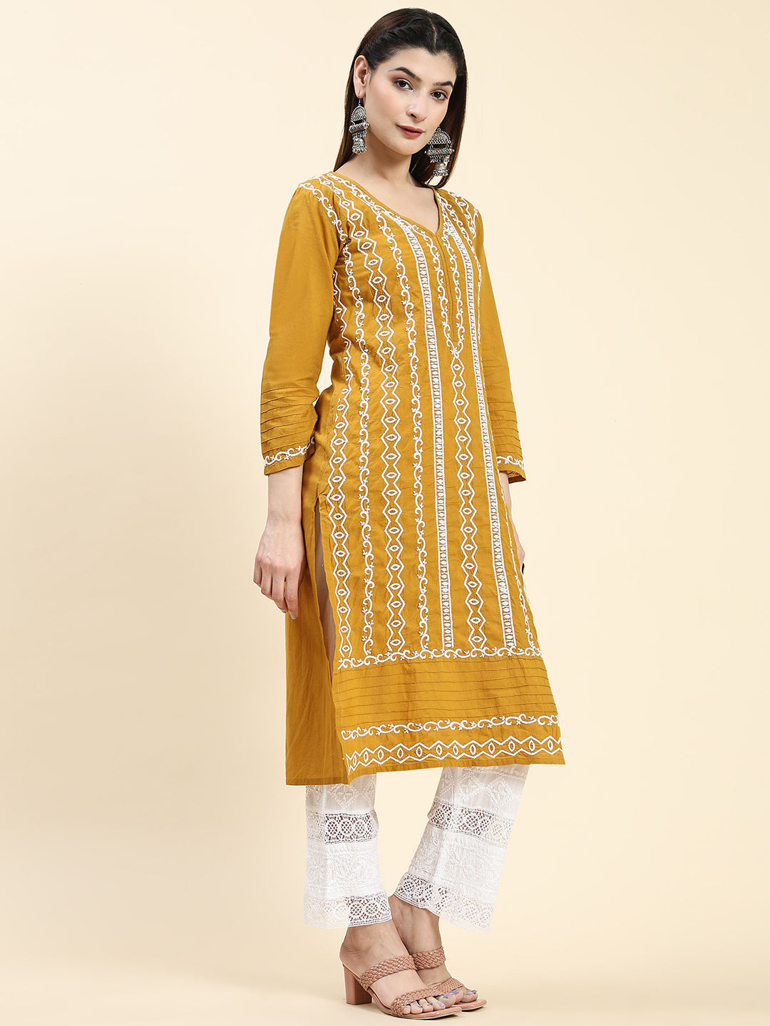 HOUSE OF KARI Ethnic Motifs Embroidered Chikankari Cotton Kurta 