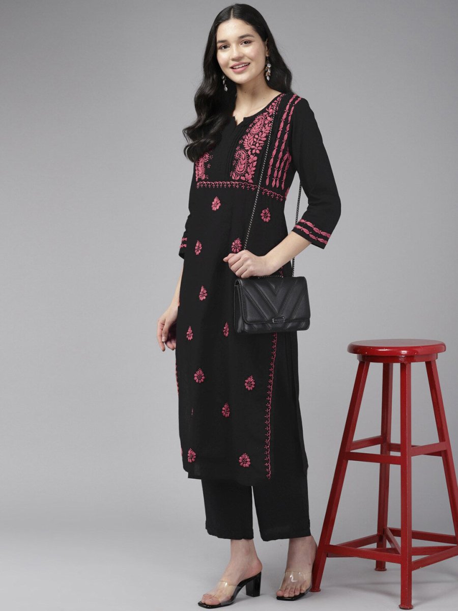 ADA Ethnic Motifs Embroidered Round Neck Chikankari Cotton Kurta 
